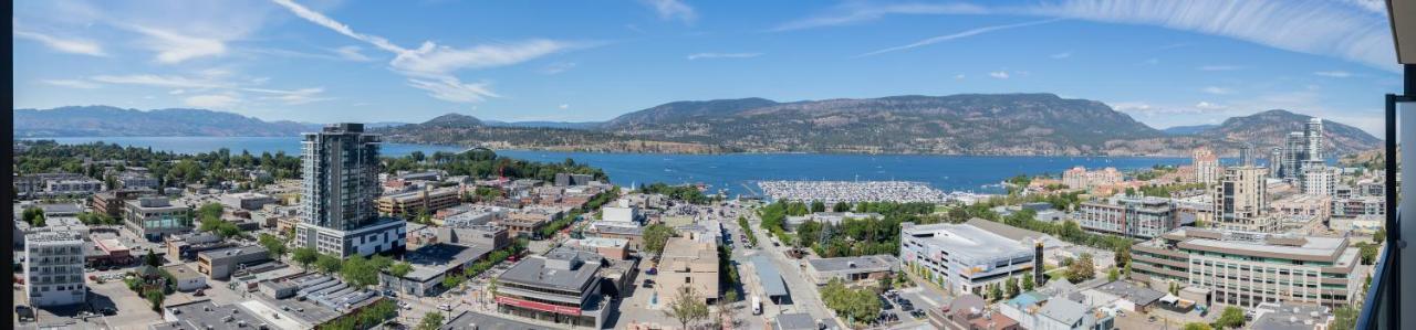 Awesome View 21 Two Bedroom One Bath Downtown Lake View Near Beach Kelowna Esterno foto